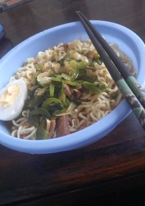 A picture of Beef ramen.