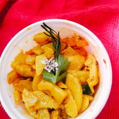 A picture of Aloo bhujia.