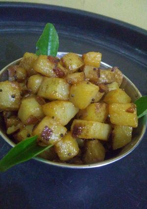 A picture of Potato stir fry.