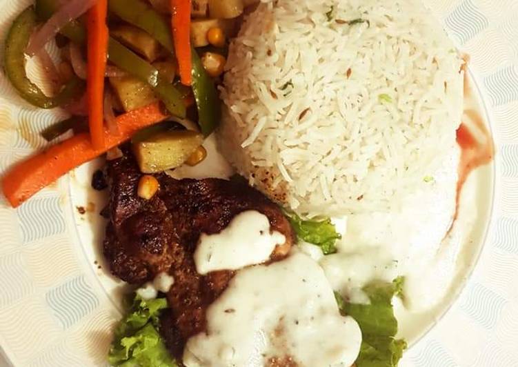 Recipe of Super Quick Homemade Teragon steaks with garlic rice and vegs