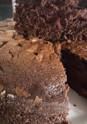 Una foto de Torta húmeda de chocolate