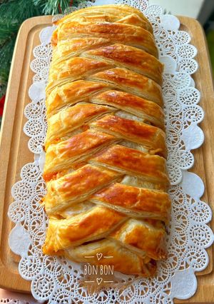 Hình của món Stromboli (Pizza Cuộn).