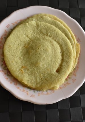A picture of Cucumber dosa.