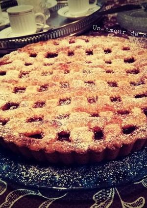 Une photo de Tarte à la confiture de cerises 🍒