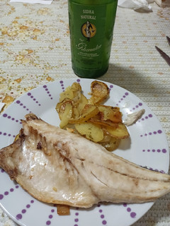 Una foto de Lubina a la espalda