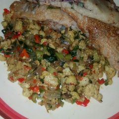 A picture of Wainar flour with cauliflower sauce.