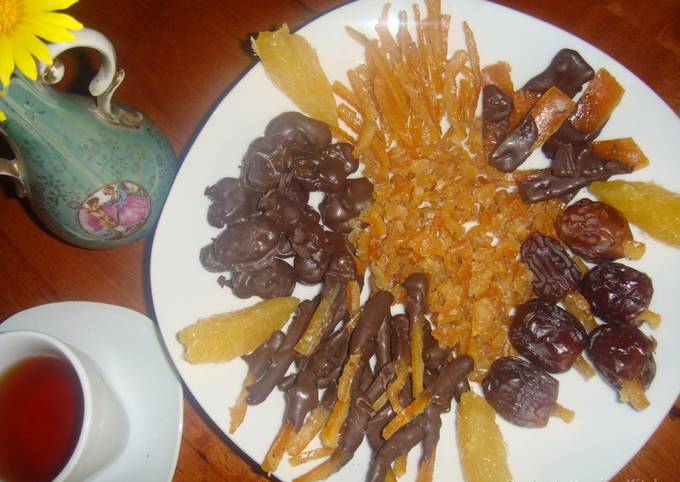 Recipe of Quick Orange peels- dates and raisins chocolate candy