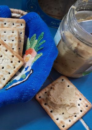 Una foto de Hummus de Garbanzos 🍜