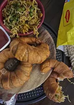 ম্যাগি রিং সামোসা (Maggi Ring Samosa Recipe In Bengali) রেসিপির প্রধান ছবি