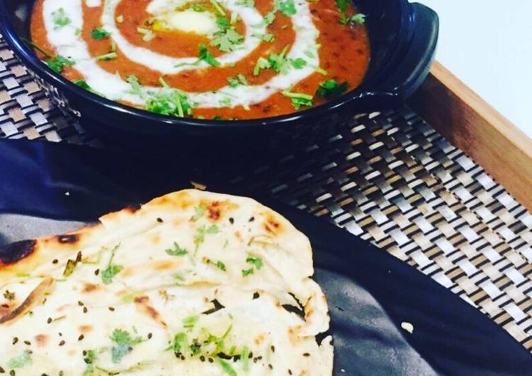 How to Make Award-winning Dal makhni with garlic naan