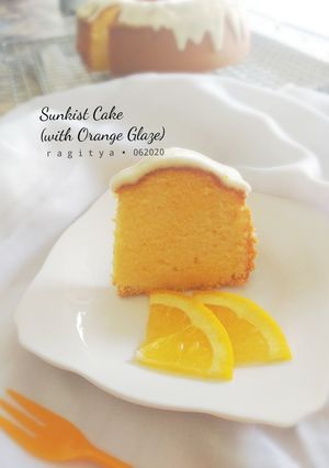 Foto resep Sunkist Cake (w/ Orange Glaze)