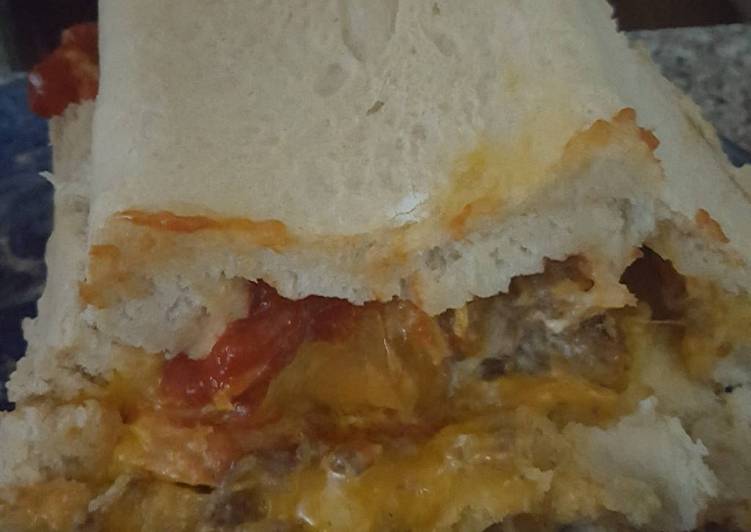 Cheeseburger stuffed bread Cheeseburger stuffed bread