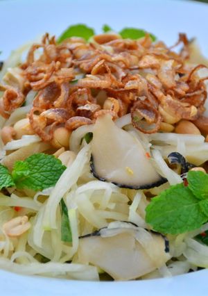 Hình của món Gỏi su hào ốc giác.