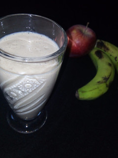 A picture of Apple And Banana Smoothie.