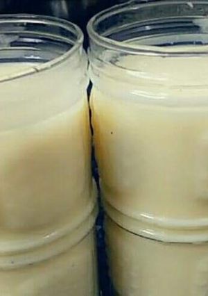 A picture of Banana milk shake.
