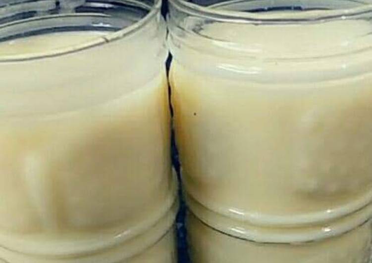 Recipe of Banana milk shake in 14 Minutes for Beginners