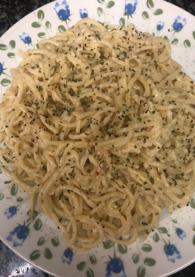 Una foto de 415. Spaghetti al ajillo (principal pasta)