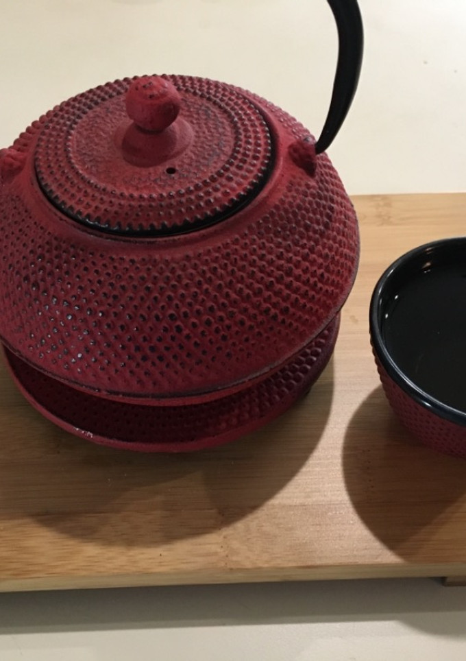 Una foto de Infusión menta-jengibre-cúrcuma