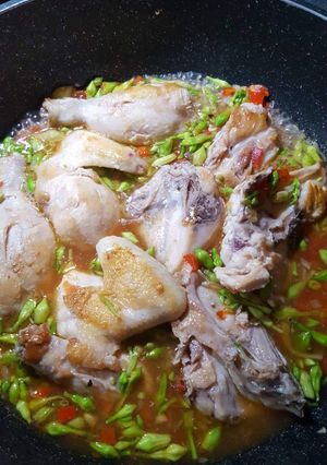 Una foto de Pollo en crema