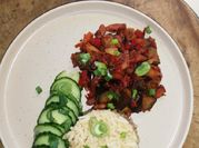 Une photo de lardon riz