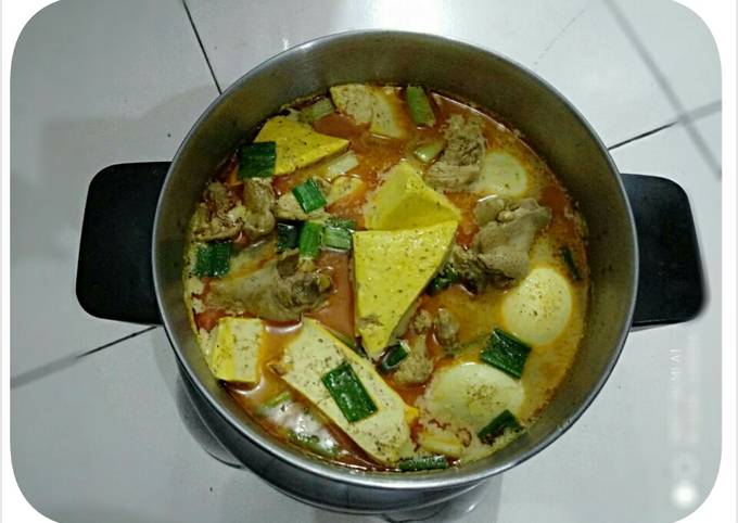 Kare ayam telur tahu instan