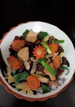 Foto resep Jamur Kuping Cah Ayam