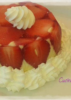 Foto di Zuccotto semplice alle fragole