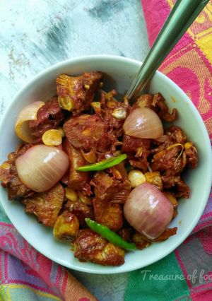 A picture of Kathal chilli.