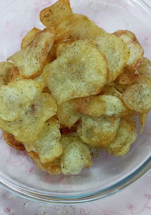عکسی از دستور چیبس سرکه ای