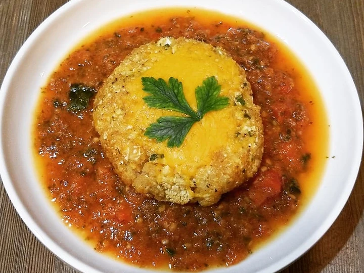 Easy Steps Make Recipes Cauliflower Cheese Burgers In A Tomato And Spinach Sauce the  Makes Drooling So Delicious.