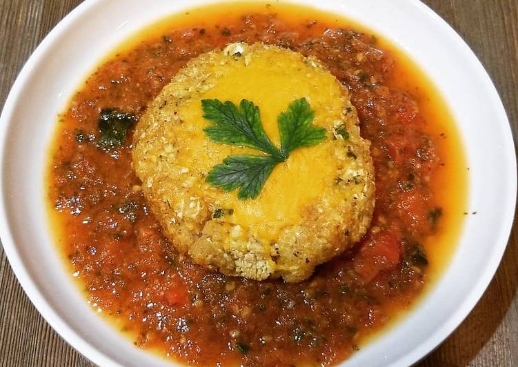 Cauliflower Cheese Burgers In A Tomato And Spinach Sauce