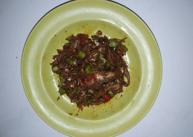 Sambel Goreng Ikan Asin Campur Pete