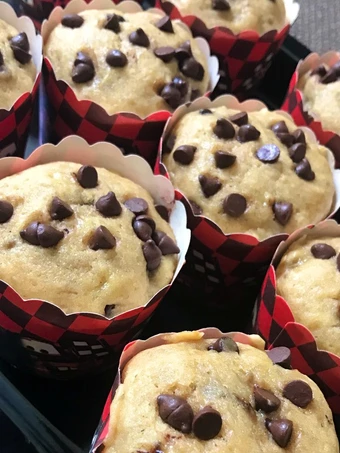 Langkah Gampang Menyiapkan Resep Muffin pisang chocochip yang Lezat Sekali Anti Ribet, Uenak Banget