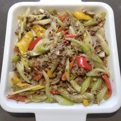 Ground Beef with Celery and Bell Peppers A picture of Ground Beef with Celery and Bell Peppers.