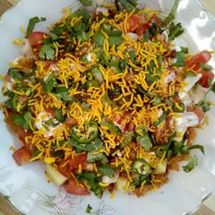 Aloo and Papri Chaat A picture of Aloo and Papri Chaat.