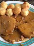 Redondo de ternera asado, y patatas duquesas