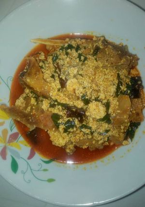 A picture of Egusi soup.