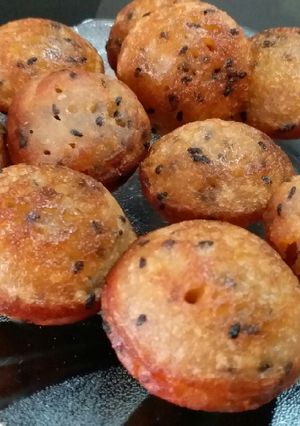 A picture of Kerala Style Unniyappam (Banana Appam).
