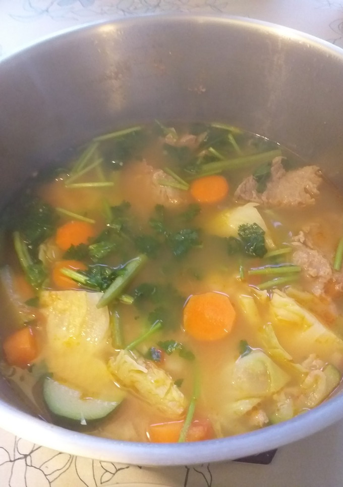 Una foto de Caldito de res con verduras Low carbs