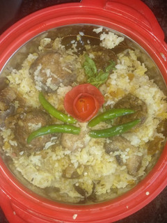 मशरूम बिरयानी (Mushroom biryani recipe in Hindi) रेसिपी मुख्य फोटो