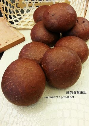 全麥黑眼豆豆麵包-白玫瑰新鮮酵母 (冷藏/直接法) 的食譜成品照片