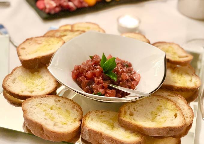 Recipe of Any-night-of-the-week Tomato bruschetta