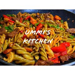 A picture of Macaroni beef -stir fry.
