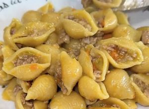 Foto di Conchiglie al ragù bianco