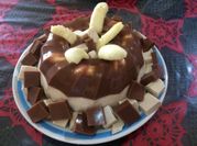 Una foto de postre de banana y manzana
