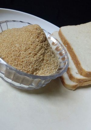 A picture of DIY Bread Crumbs.