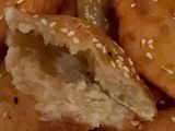 Bánh tiêu chuối (Banana stuffed Fried Dough Puffs)