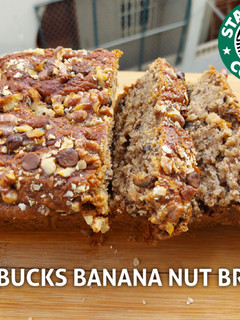 A picture of Starbucks Banana Nut Bread.