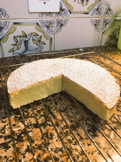 Una foto de Bizcocho de leche caliente