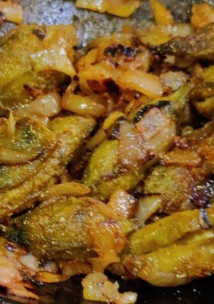 झटपट मसाला करेला(jhatpat masala karela recipe in hindi) रेसिपी मुख्य फोटो
